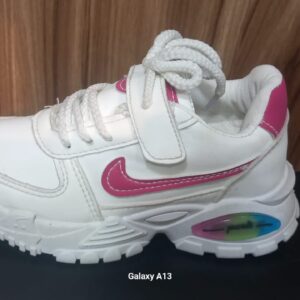 كوتشى نايك اطفال